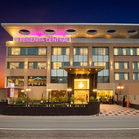 Regenta Central Cassia Zirakpur Chandigarh Kültér fotó